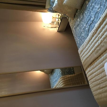 Leafy Suburban Bed And Breakfast Northwood  Luaran gambar